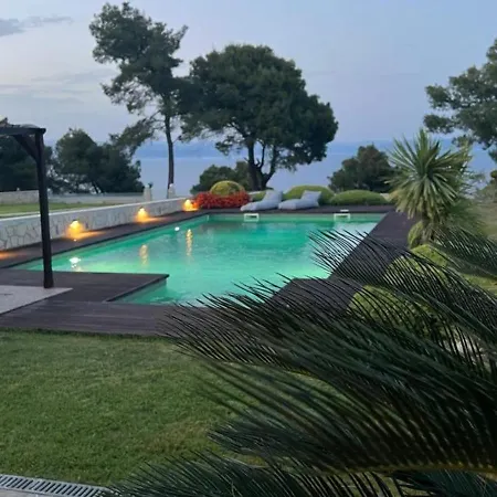 Musa With Private Pool * Άφυτος
