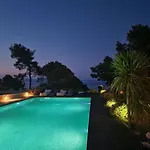 Vilă Musa With Private Pool *